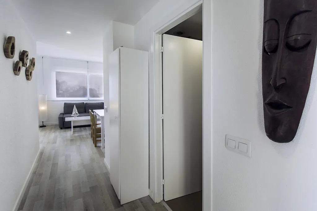 Vista Roses Mar - Apartamento Con Piscina Apartmán