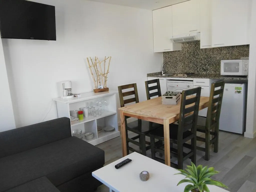 Vista Roses Mar - Apartamento Con Piscina Espanha